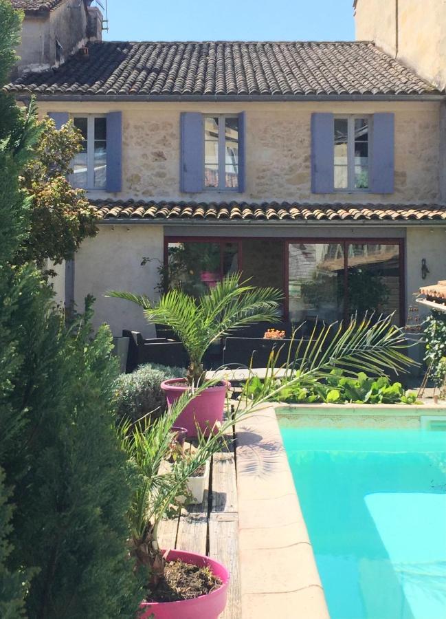 La Maison Du Bourg B&B Puisseguin Eksteriør bilde